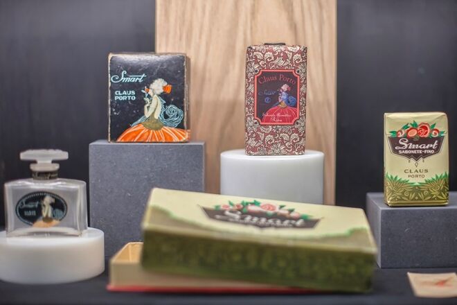 Claus Porto no número 22 da Rua das Flores, Porto