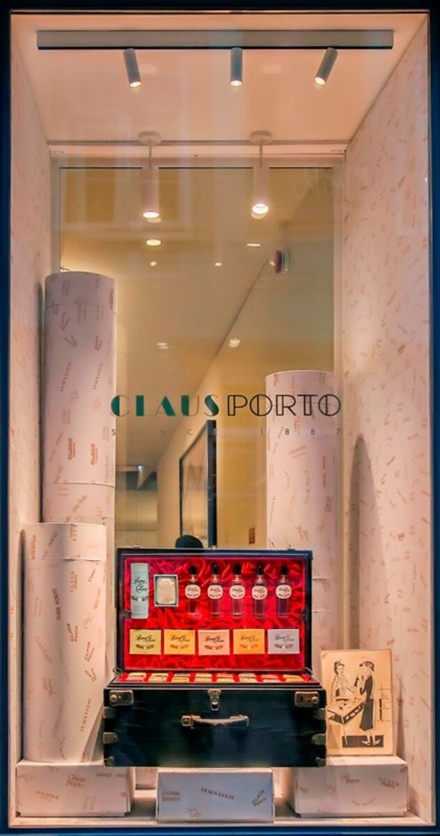 Claus Porto no número 22 da Rua das Flores, Porto