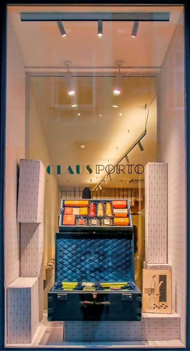 Claus Porto no número 22 da Rua das Flores, Porto