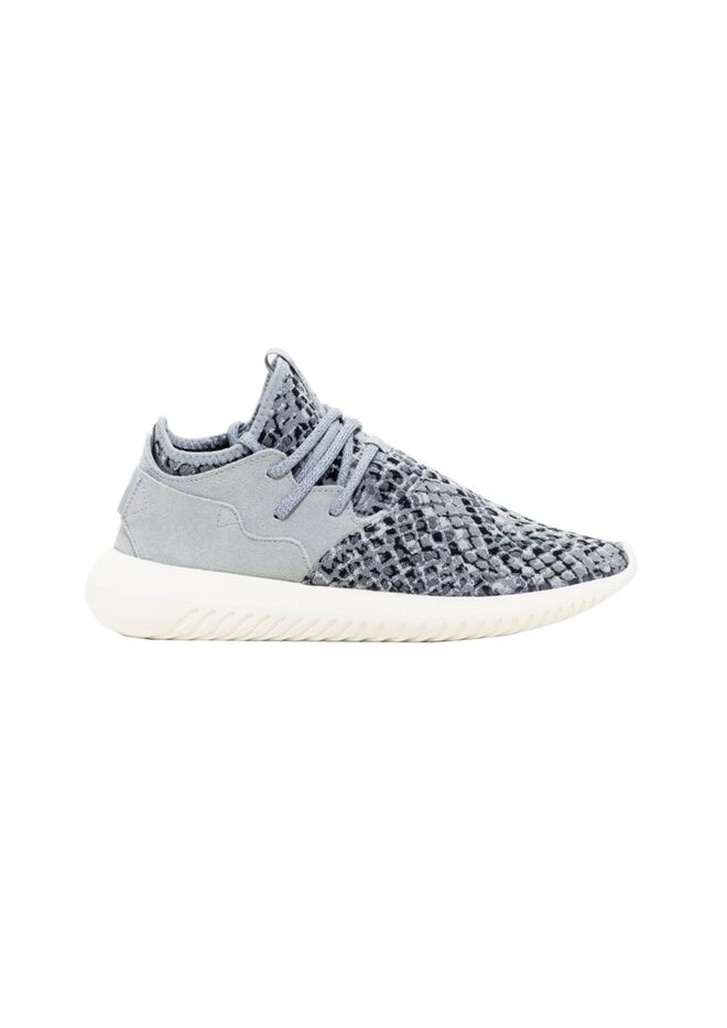 Antes - €130. Preço em saldos - €65, Adidas