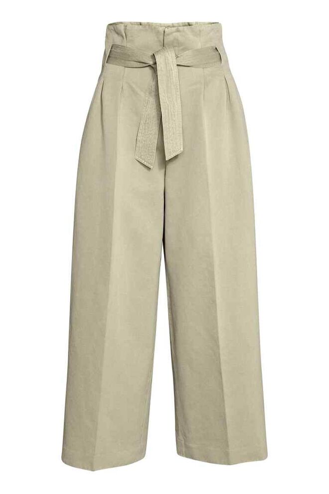 Calças em lyocell, €49,99, H&M