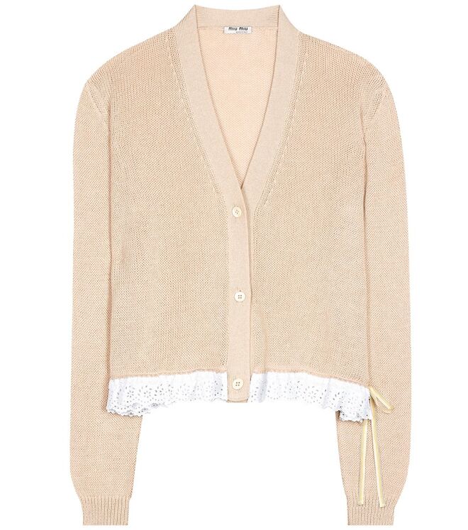 Cardigan em algodão, €550, Miu Miu, em mytheresa.com