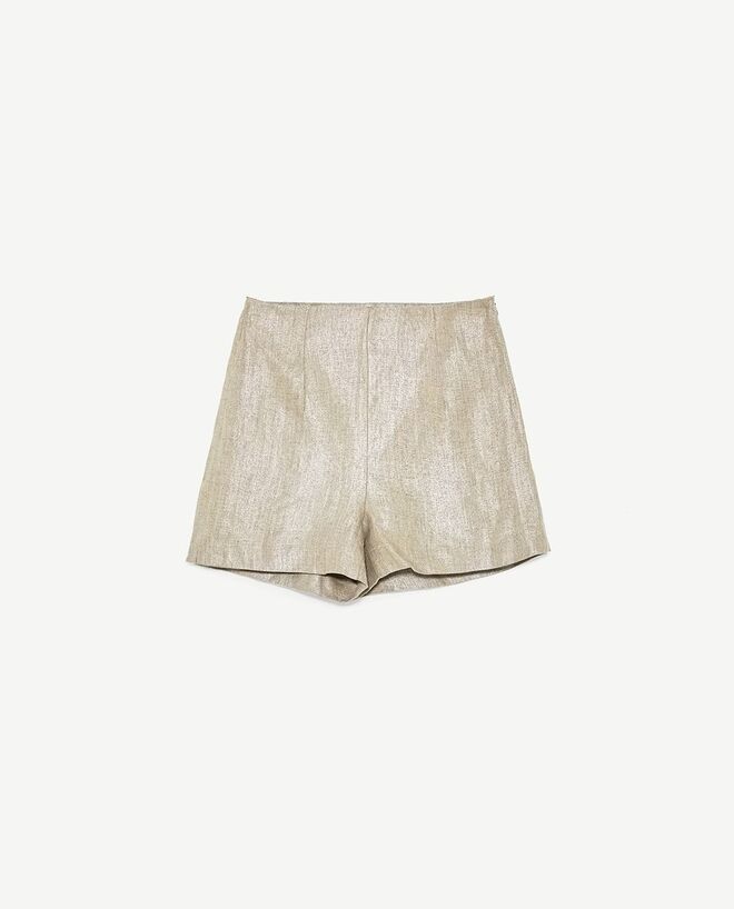 Calções em linho, €22,95, Zara