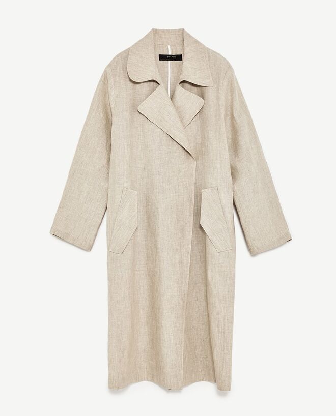 Casaco em linho, €59,95, Zara