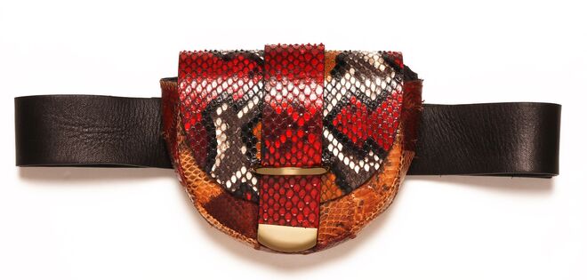 €500, Delphine Delafon