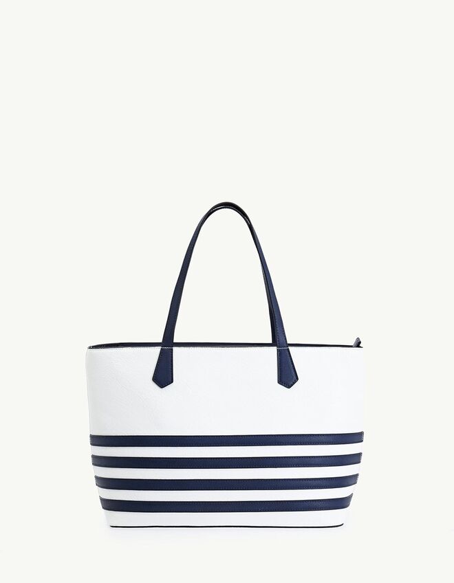 Stradivarius €12.99