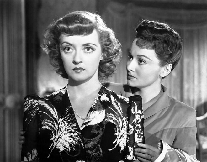 Olivia de Havilland com a eterna rival da irmã, Bette Davis