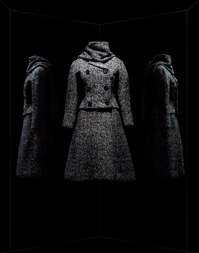 Fato Gamin suit, em tweed, Marc Bohan para Christian Dior, Alta-Costura outono/inverno 1961. Paris, Dior Héritage. © Photo Les Arts Décoratifs / Nicholas Alan Cope 