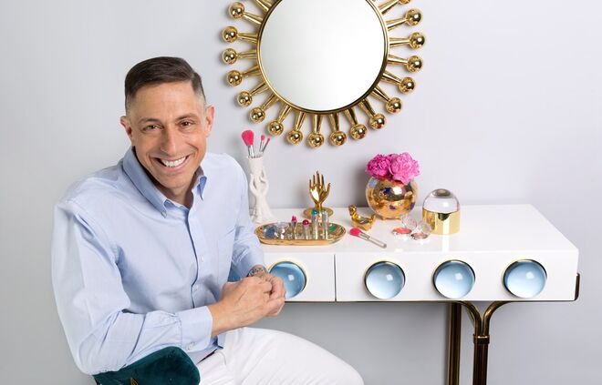 Clinique x Jonathan Adler: a maquilhagem de verão por que esperávamos