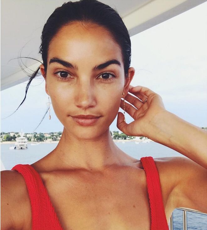 Lily Aldridge, em Cannes (França)