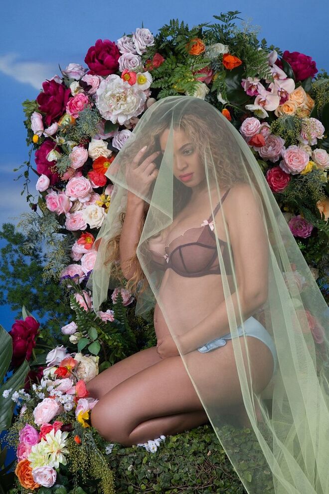 Beyoncé e Jay Z foram pais pela segunda vez, dos gémeos Sir Carter e Rumi Carter, em junho de 2017