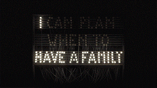 United Colors of Benetton lança campanha para proteger as mulheres de gravidezes não planeadas