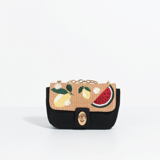 €16,99, Parfois