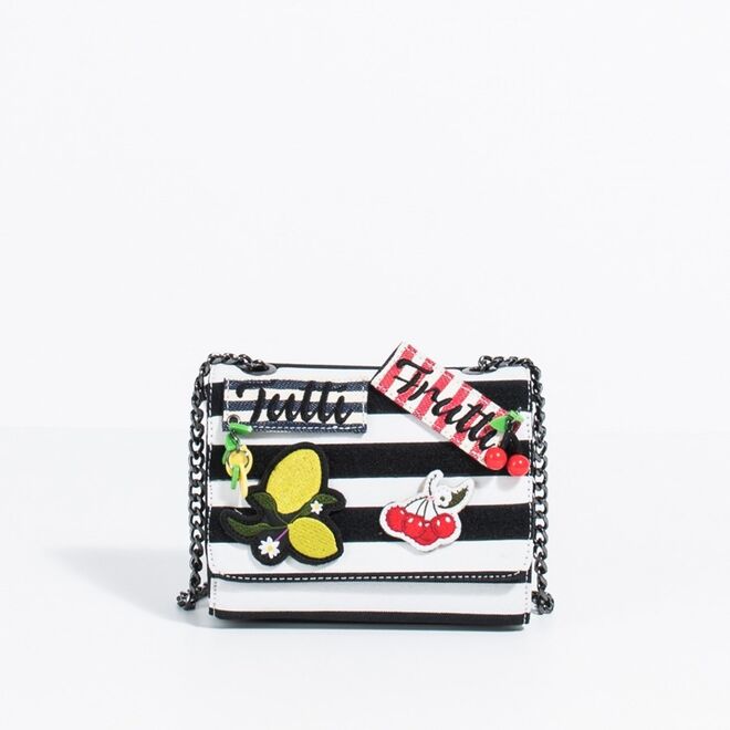 €16,99, Parfois