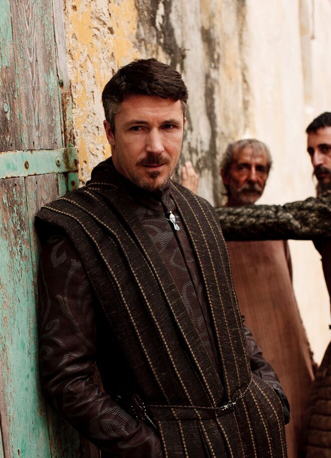 Aiden Gillen como Petyr Baelish