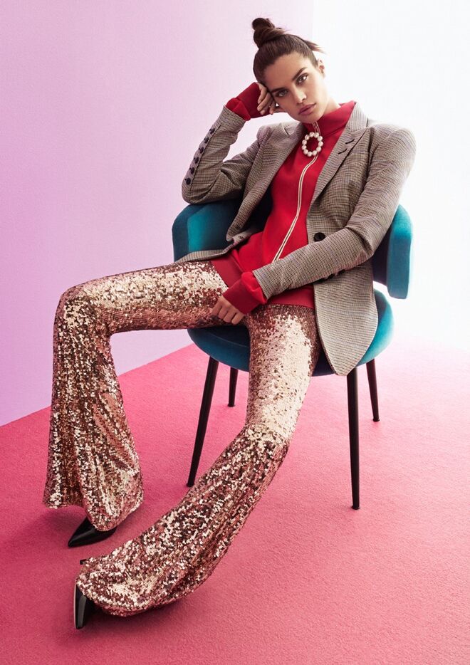 Sara Sampaio. Pinko para outono/inverno 2017-2018 | © Xavi Gordo 