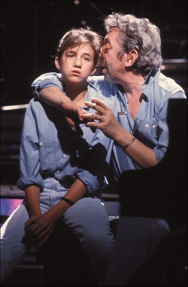 Charlotte e Serge Gainsbourg durante a gravação de 'Charlotte Forever' (França, 1986)