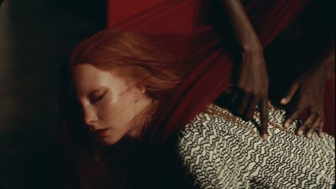 O inverno da Valentino deu um filme