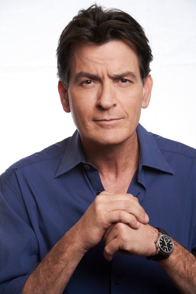 Charlie Sheen foi avô pela primeira vez em 2013