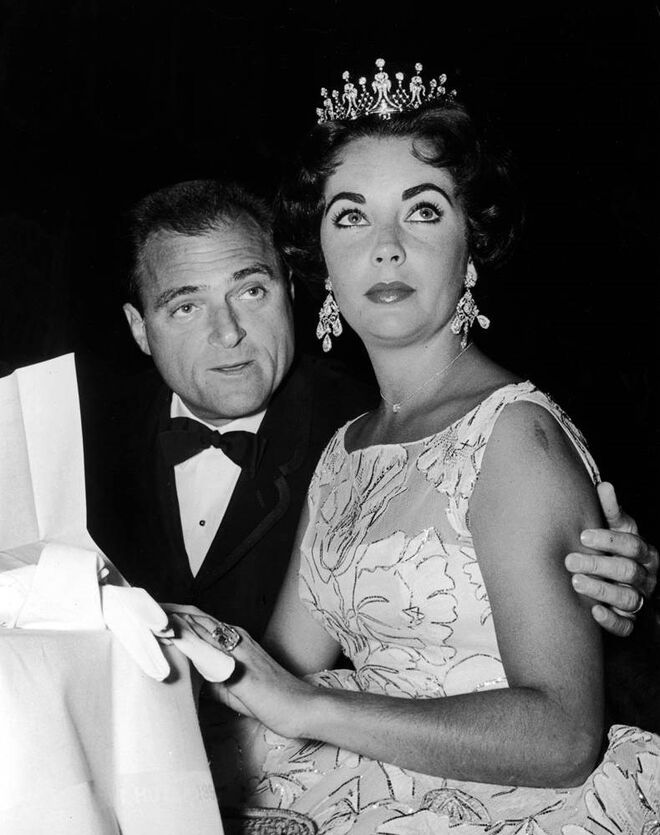 Elizabeth Taylor (1957) | Casamento com Michael Todd.