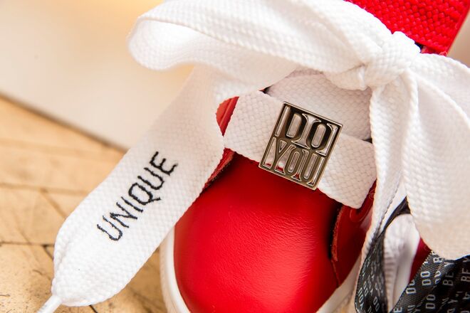 ‘Do You’: a campanha solidária que junta Cara Delevingne e Puma