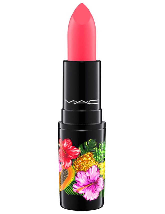 Fuity Juicy Lipstick no tom Love at First Bite, €21,50, M.A.C.