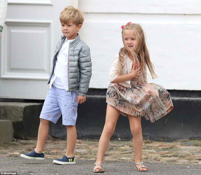 Príncipe Vincent e Princesa Josephine da Dinamarca | São gémeos e têm sete anos. São os filhos mais novos do Príncipe Frederik e da Princesa Mary da Dinamarca. 