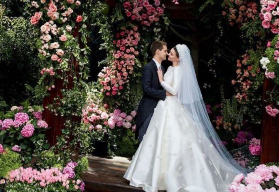Já há imagens do vestido de casamento de Miranda Kerr