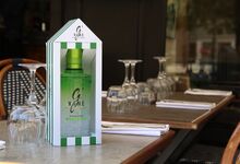  A edição limitada de verão, que recria as míticas cabine de plage da Côte d’ Azur dos anos 60, chega a Portugal com um P.V.P aproximado de €35