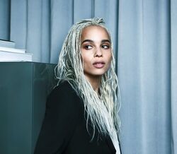 Zoë Kravitz é a nova embaixadora da Yves Saint Laurent