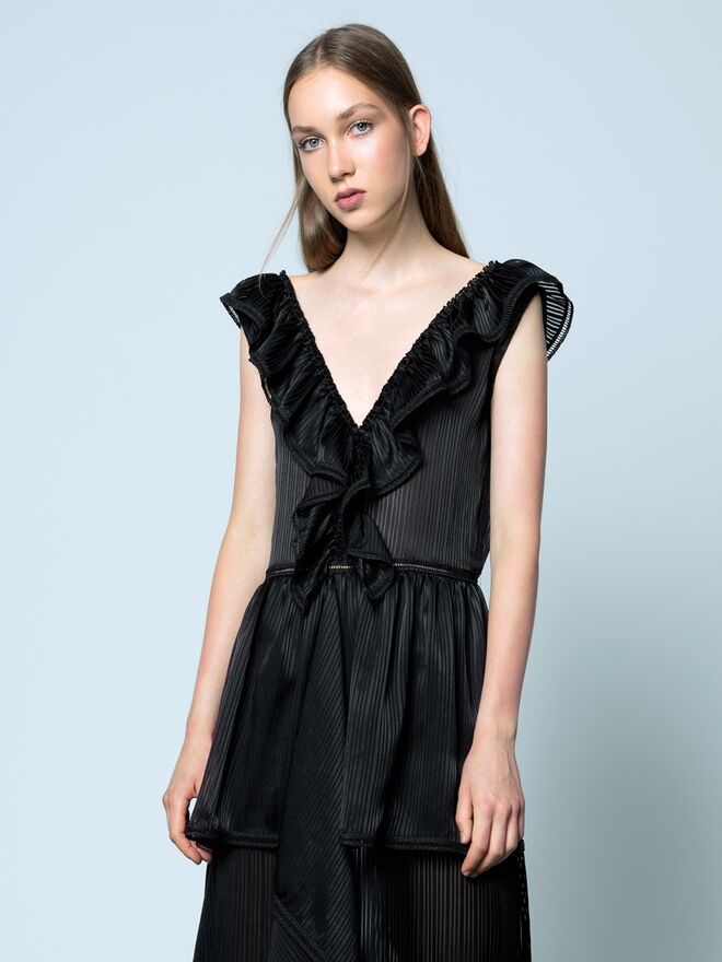 Resort 2018: Diogo Miranda