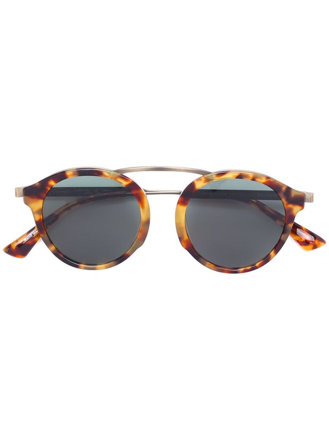 €246, Sol-Amor 1946 em Farfetch.com