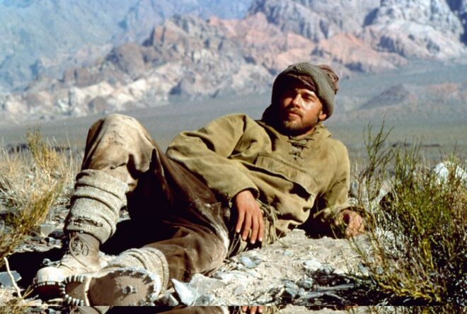 SETE ANOS NO TIBETE (1997) | Uma viagem pelos templos tibetanos e pelos Himalaias. Este filme de Jean-Jacques Annaud narra a história real do aventureiro austríaco Heinrich Harrer, um montanhista que desenvolveu uma amizade com o Dalai Lama.