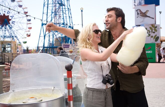 VICKY CRISTINA BARCELONA (2008) | Um dos filmes mais divertidos de Woody Allen nos últimos anos, dedicado a Barcelona, mas passando também por Oviedo e Avilés. Os protagonistas são Rebecca Hall, Scarlett Johansson, Javier Bardem e Penélope Cruz no seu melhor.