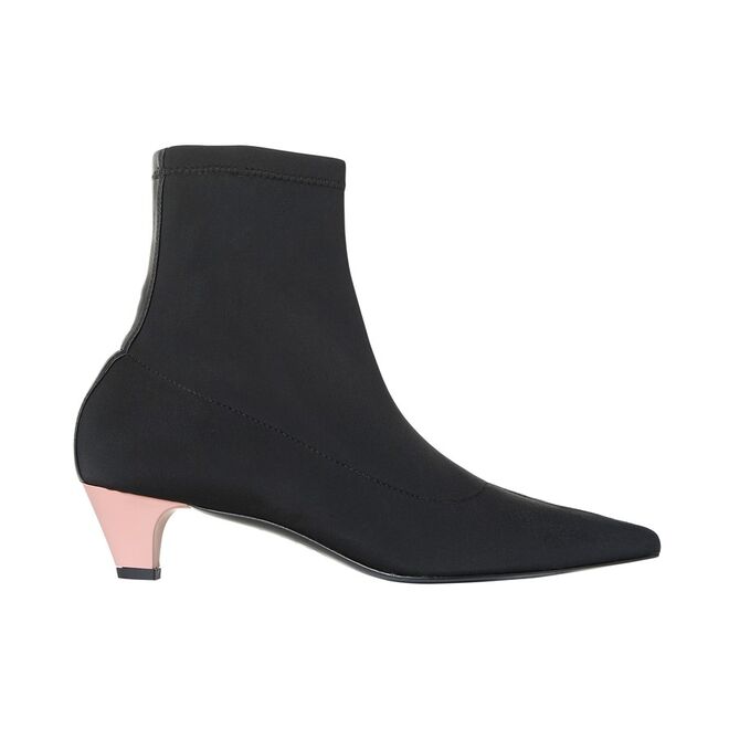 €145, BIMBA Y LOLA