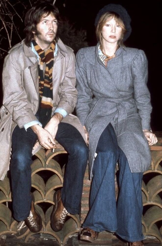 ERIC CLAPTON E PATTIE BOYD | Durante o período em que foram casados, Clapton teve uma relação com Lory Del Santo, da qual nasceu um filho. Boyd manteve-se na relação, mas o casal acabou por divorciar-se em 1988. 