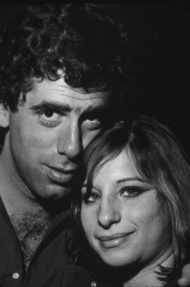 BARBRA STREISAND E ELLIOT GOULD | Conheceram-se em 1962 num musical da Broadway. Estiveram oito anos juntos. 