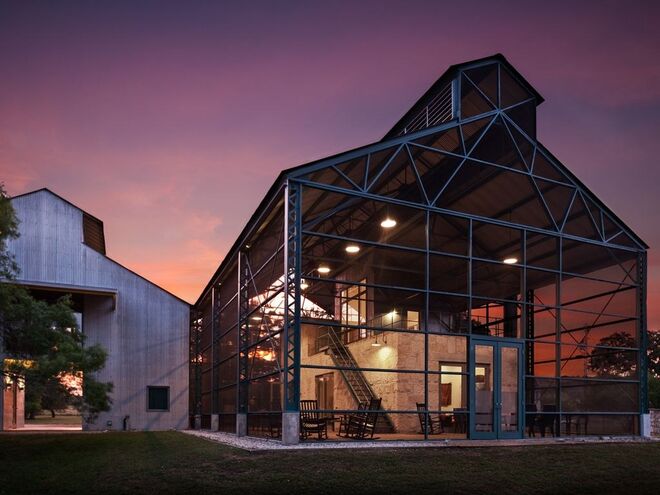 CELEIRO | No Texas, nos Estados Unidos. Com capacidade para 8 adultos e 2 crianças. Perfeito para casamentos, festas, reuniões de família e viagens de empresas. €568/noite