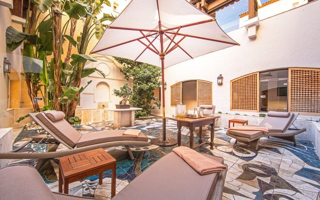 HOTEL BYBLOS | Saint-Tropez, França. 