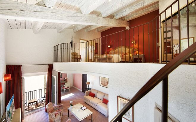 HOTEL BYBLOS | Saint-Tropez, França. 