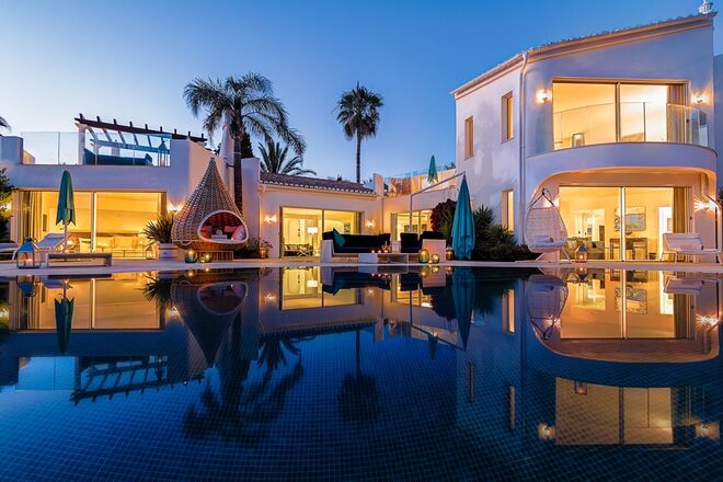 VILA VITA PARC | Porches, Portugal.