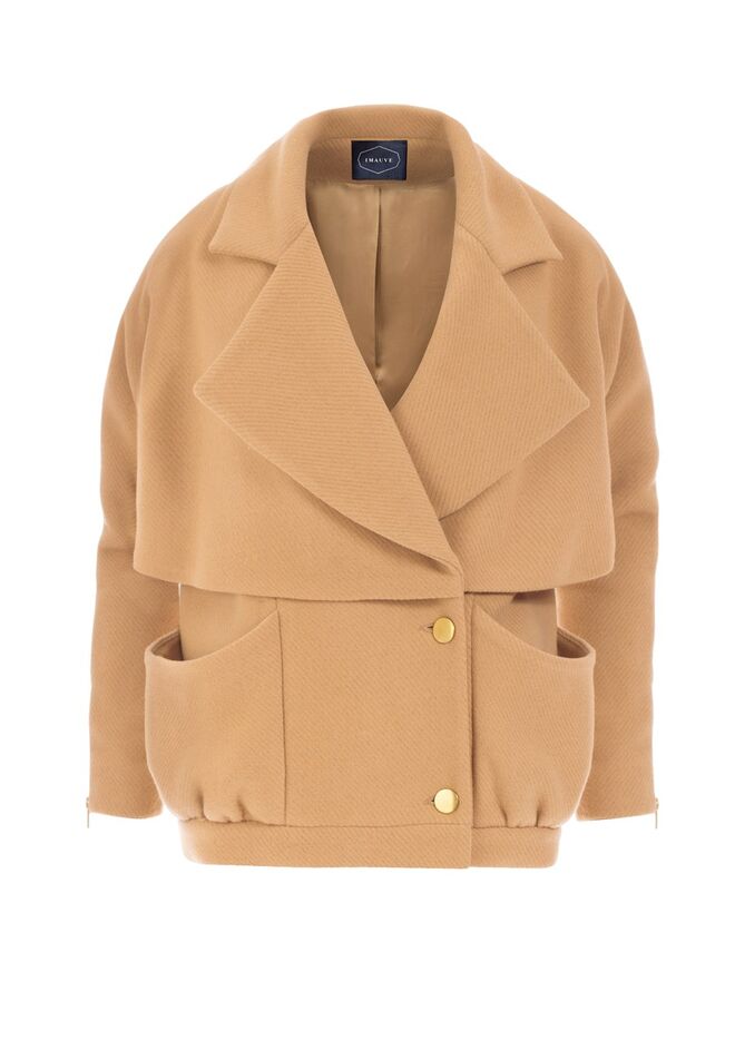 3. Casaco, €425, IMAUVE