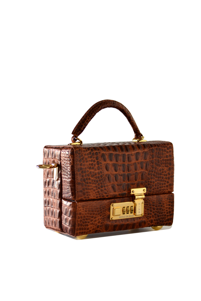 17. Carteira Giovanna, €240, Nina Moniz da Maia