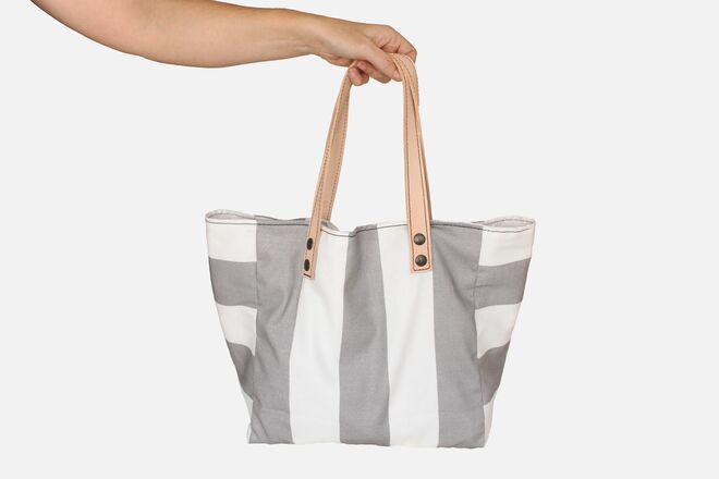 23. Carteira DUEMONO, €70, TOMAZ