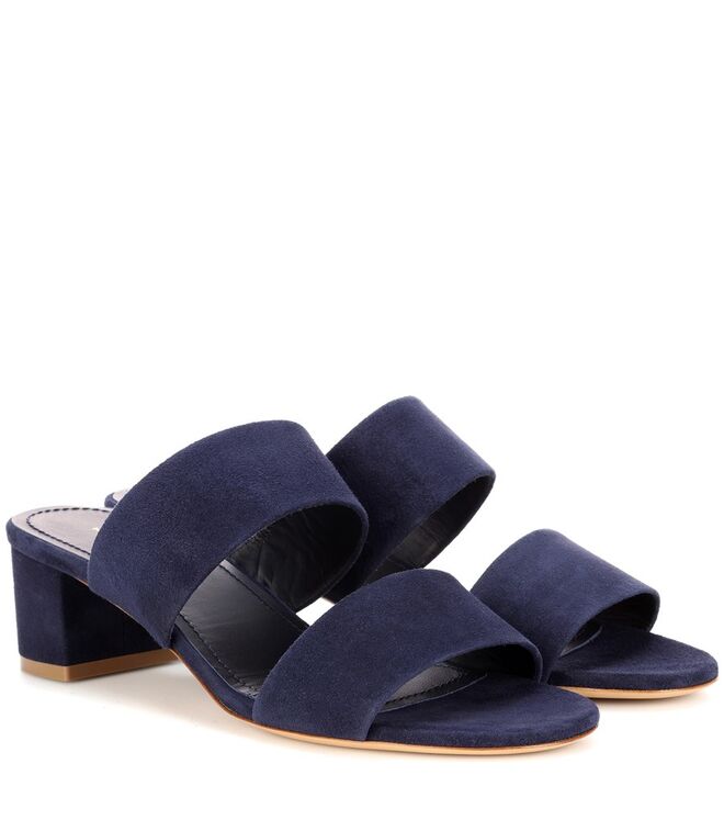 Sandálias, €425, Mansur Gavriel, em mytheresa.com