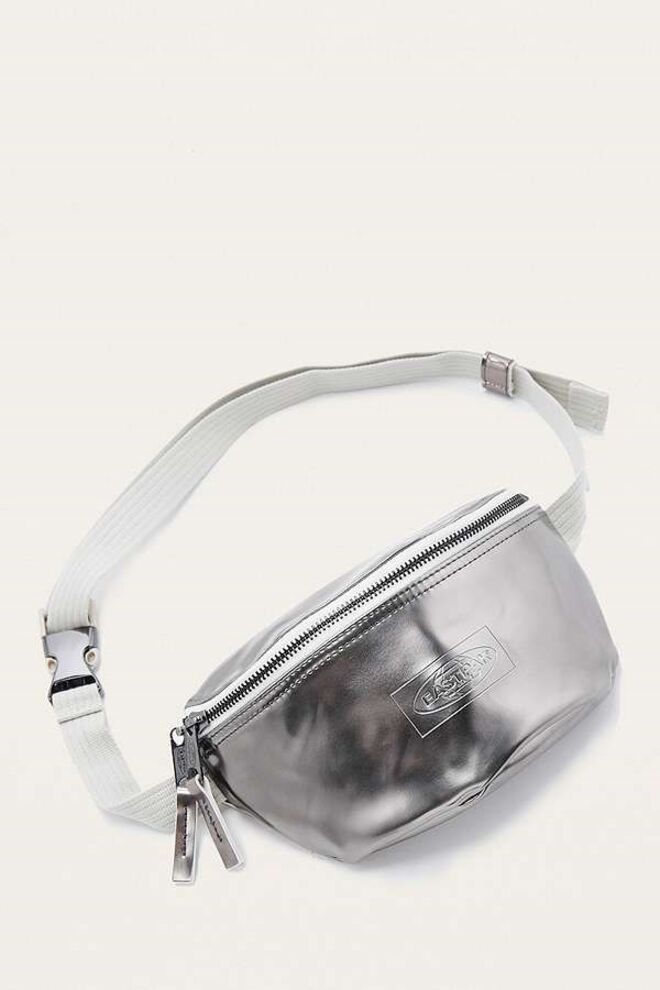 Carteira, €45, Eastpak