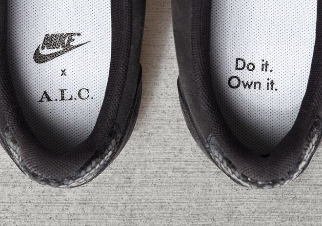 O modelo Nike Cortez tem nova versão