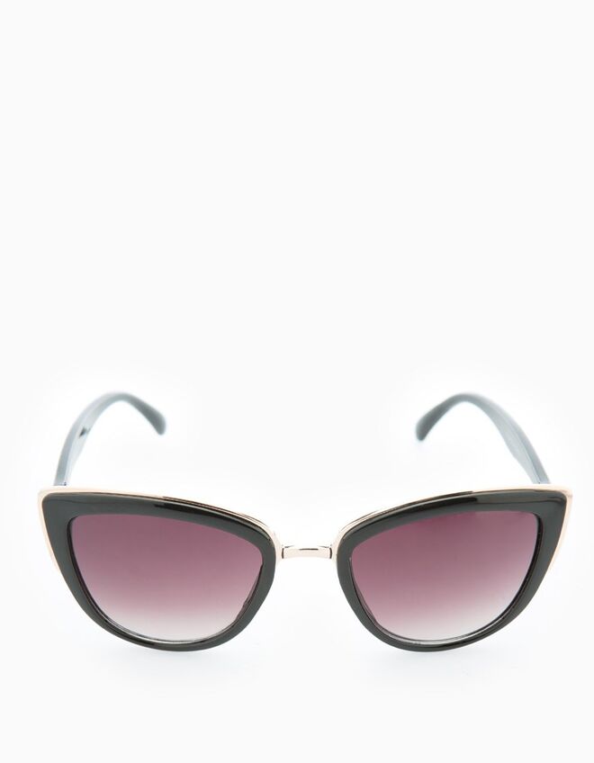 €9,95, Stradivarius