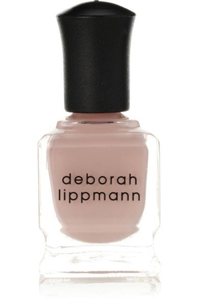 Verniz nude, €23, Deborah Lippmann em net-a-porter.com