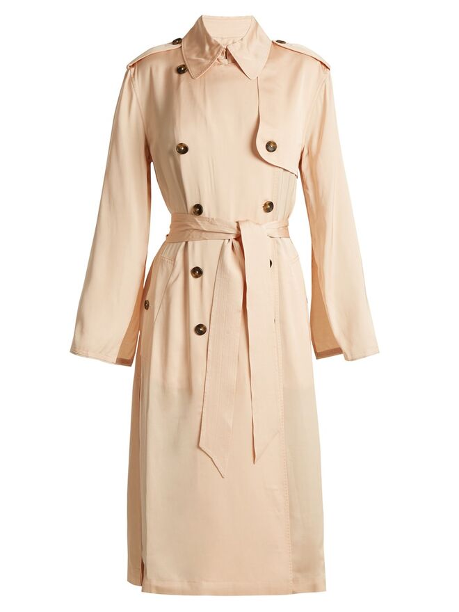 Trench coat, €809, Elizabeth and James em matchesfashion.com